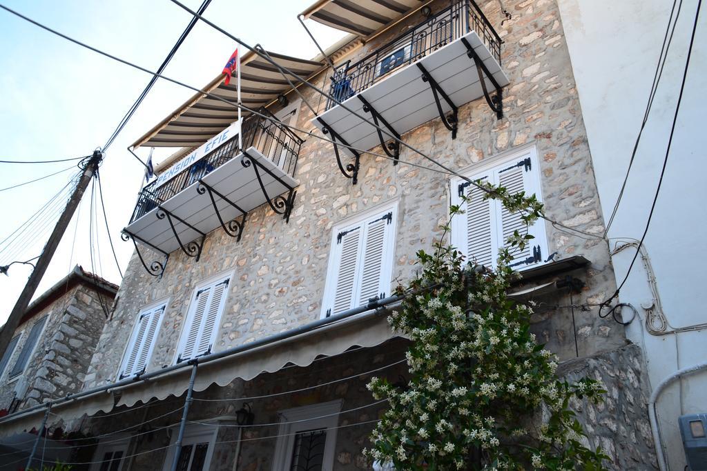 Pension Efie Hydra  Exterior foto